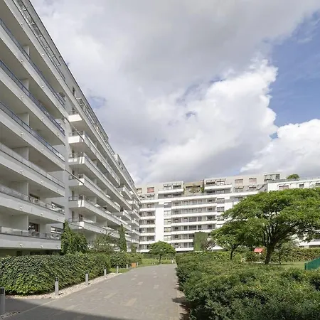 Apartment Ecru 1-bedroom With Parking And Balcony Warsaw